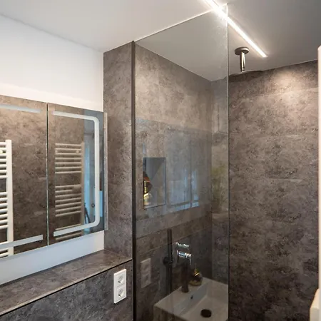 24-7 B Living * 파사우